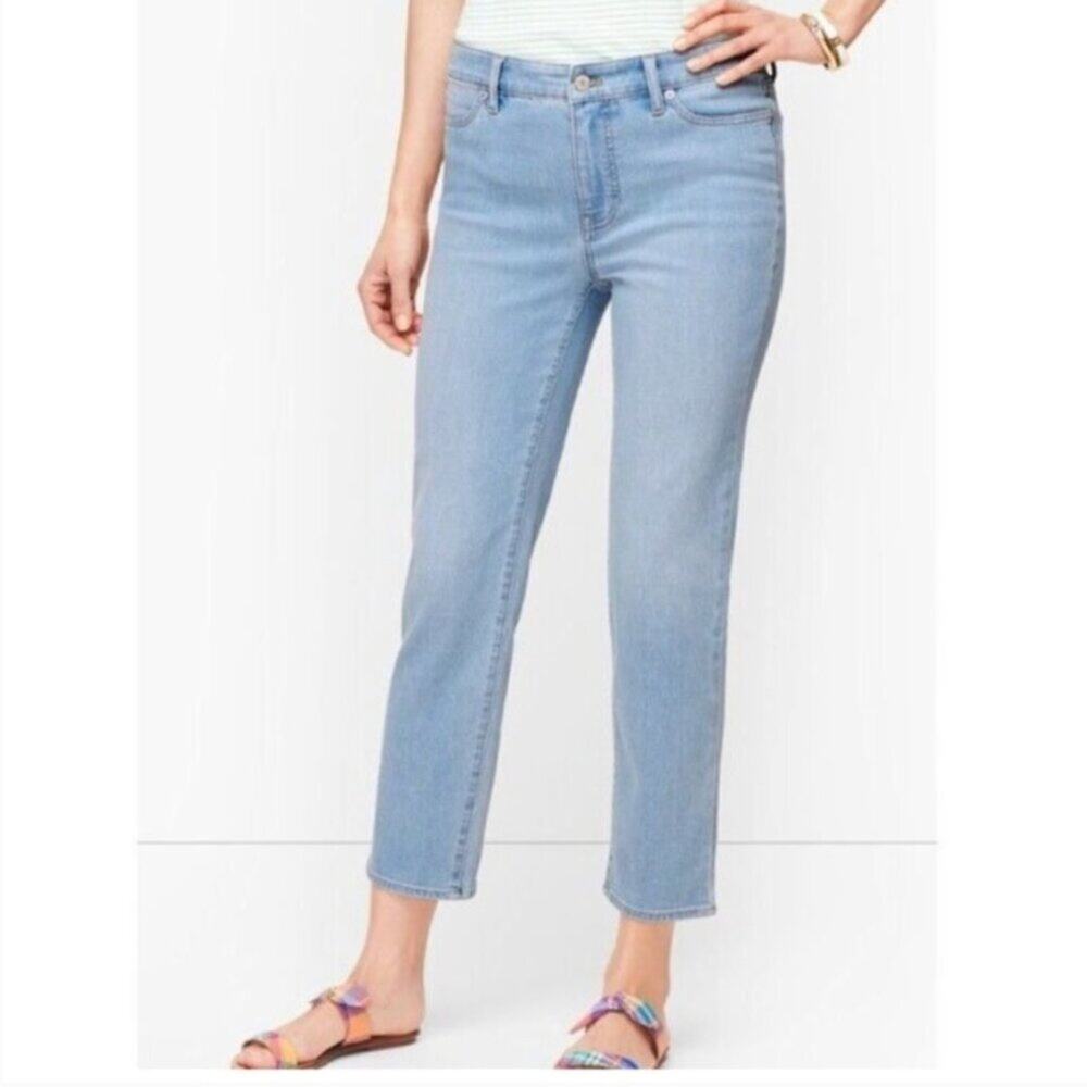 Talbots Straight Leg Crop Jeans Light Wash Size 12